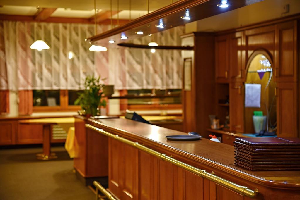 繁荣酒店 Čeladná 外观 照片