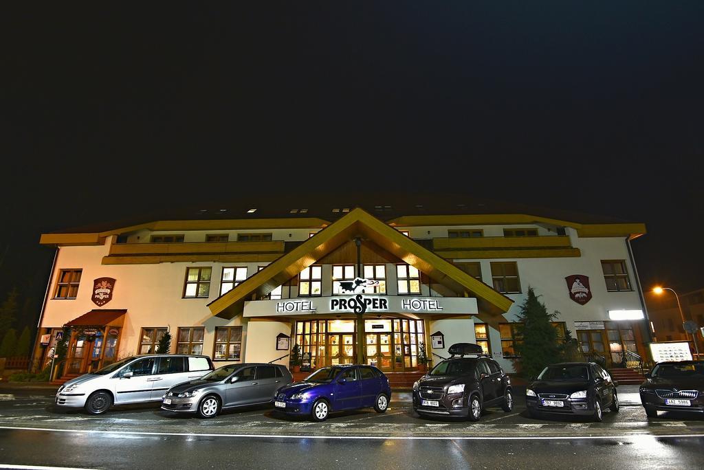 繁荣酒店 Čeladná 外观 照片